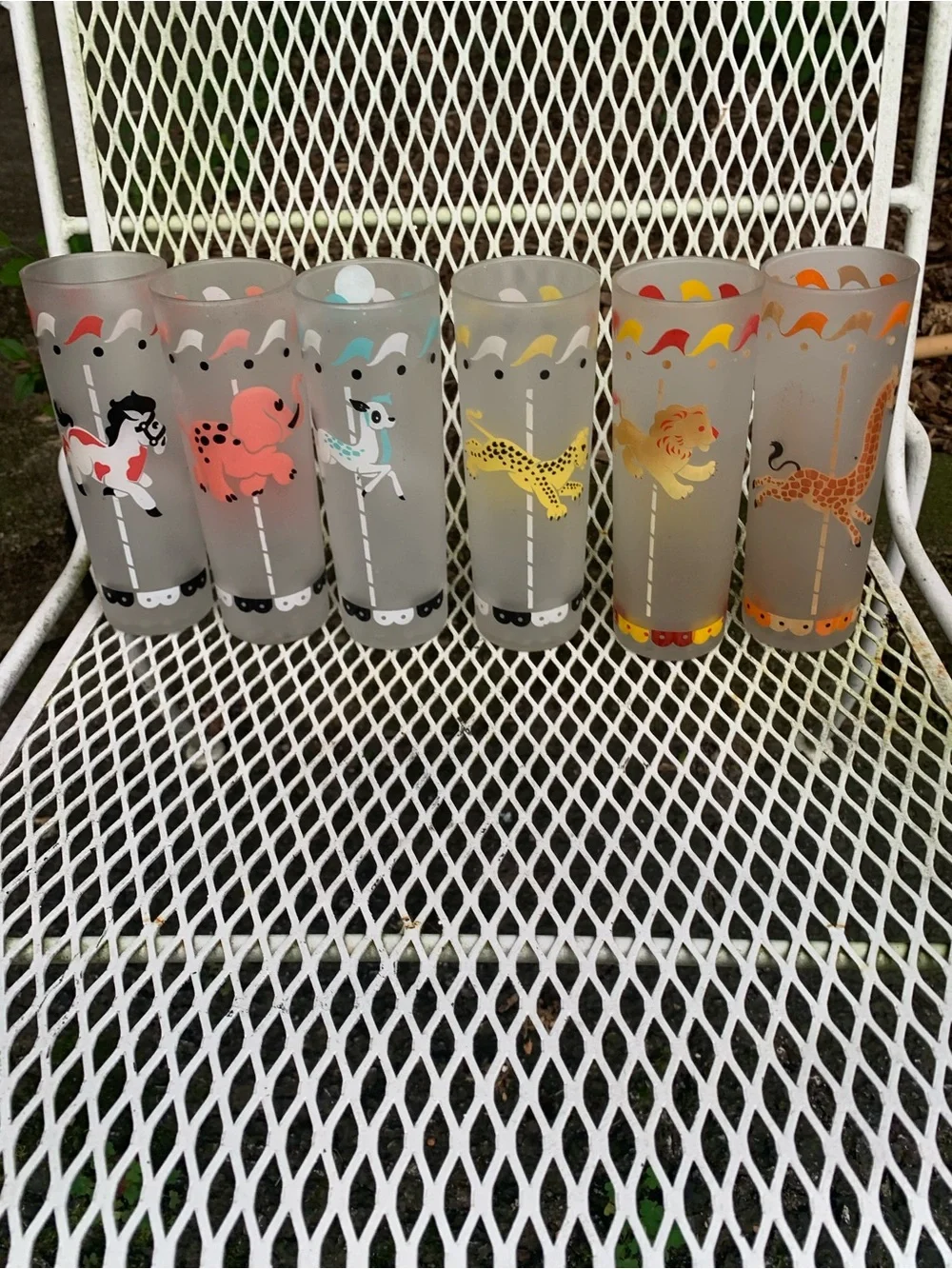 Vintage set six
